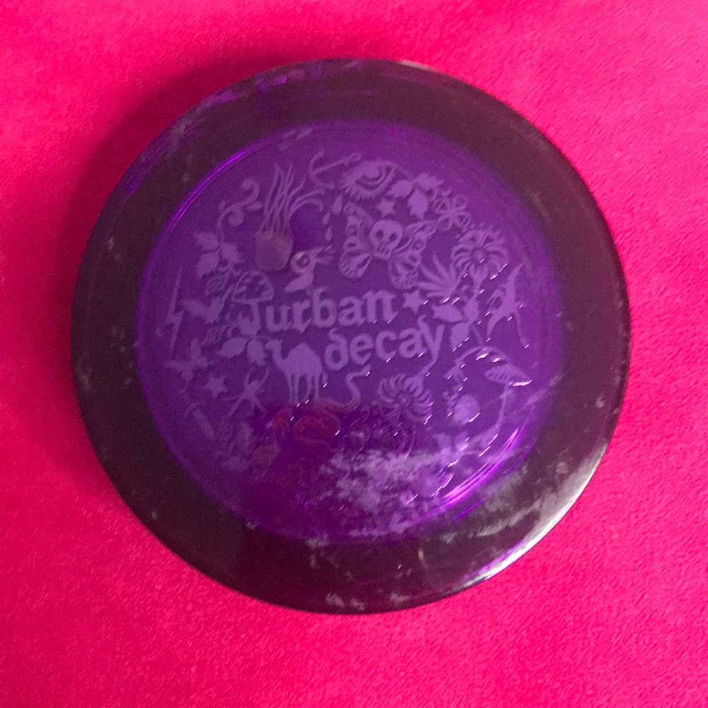 Urban Decay Surreal Skin Cream in color Super Nova